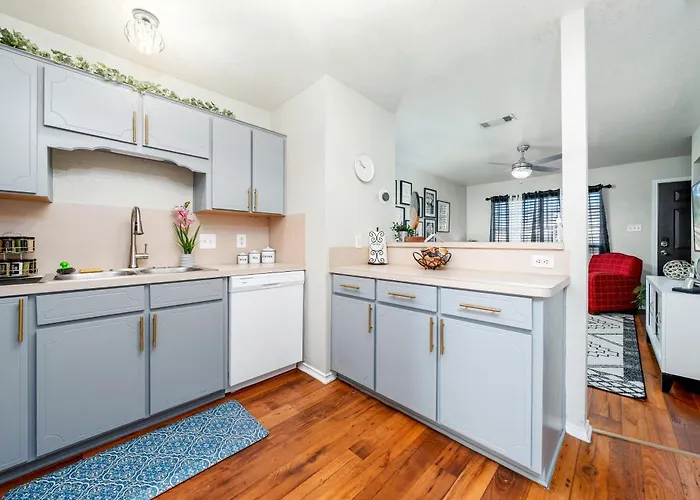 Zroyal 2br Mid-term Housing Near Ft Cavazos - Ideal For Tdy, Travel Nurses, Contractors, And Extended Apartment *